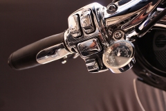 hand-controls-left