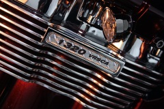 engine-label-4