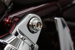 shock-bolt-top
